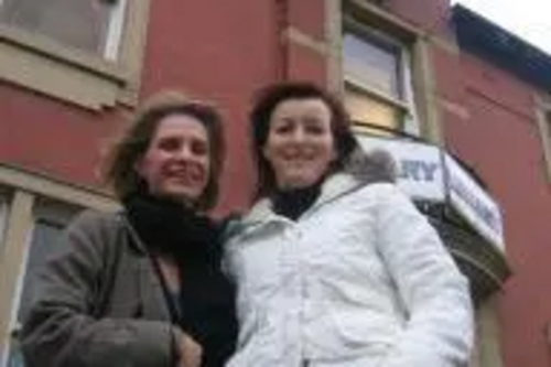 No chips in bins in Middleton says Wera pictured with Norden Campaigner Joanne Payne.