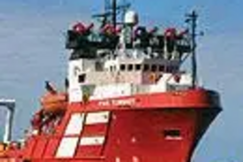 Deploying moorings for the Pelamis at European Marine Energy Centre in Orkney