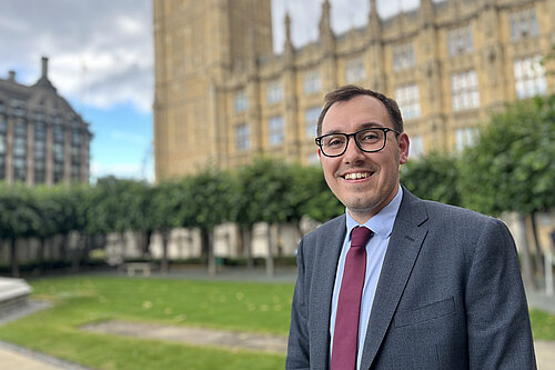 Tom Gordon outside the Houses of Parliament