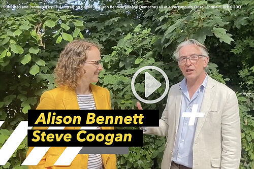 Steve Coogan, from StopTheTories, endorses Alison Bennett