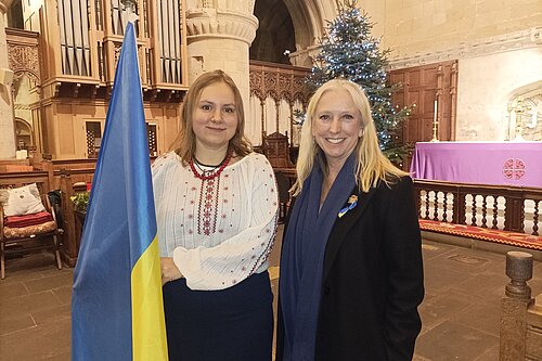 Roz Savage with Katya Manamsa, co-founder of Malmesbury Stands With Ukraine 